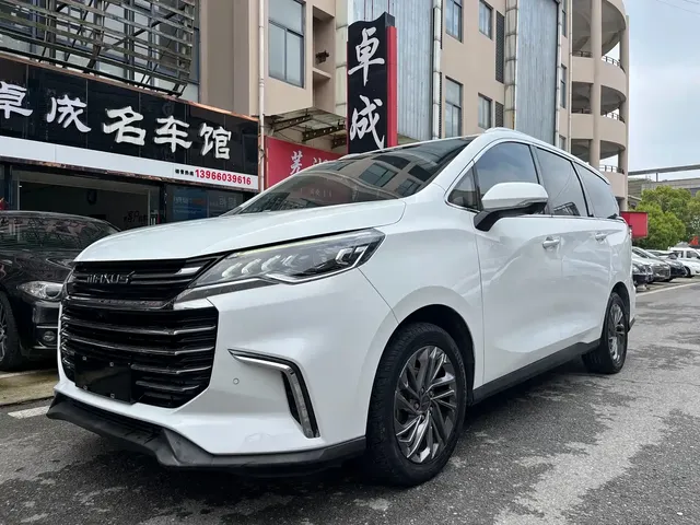 SAIC Maxus G50 2019 1.5T Automatic Luxury Edition China VI