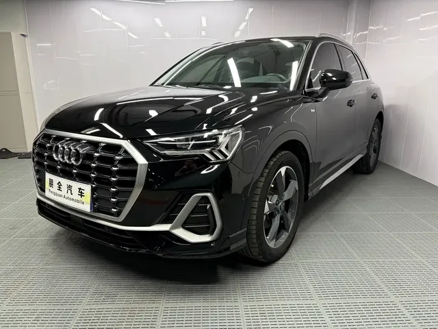 Audi Q3 2022 35 TFSI Fashion Dynamic