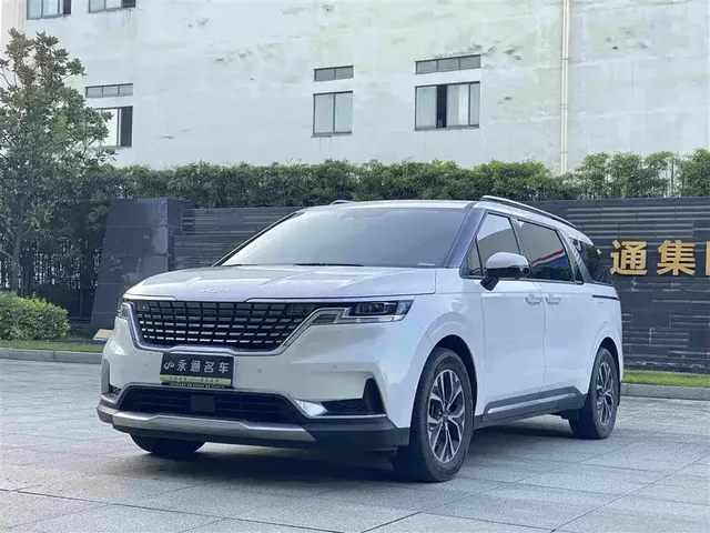 Kia Carnival 2021 2.0T Luxury Tech Edition