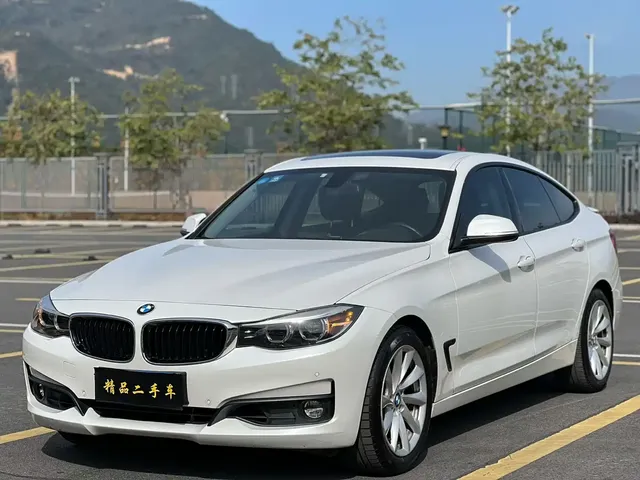 BMW 3 Series GT 2018 320i Fashion