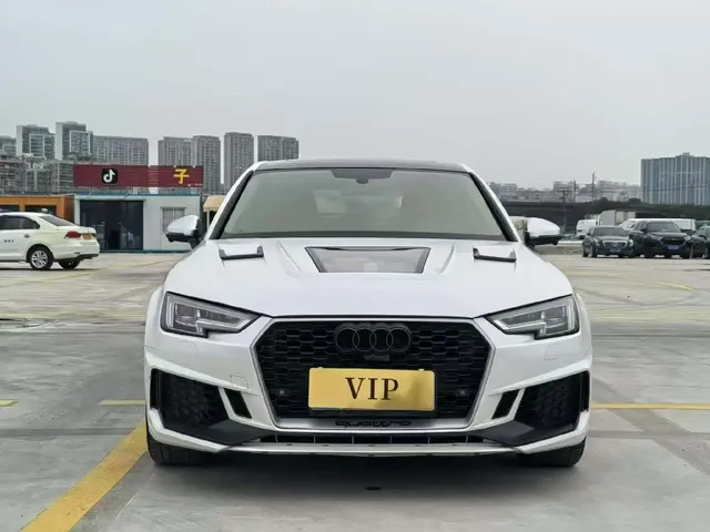 Audi A4L 2018 30th Anniversary 40 TFSI Fashion