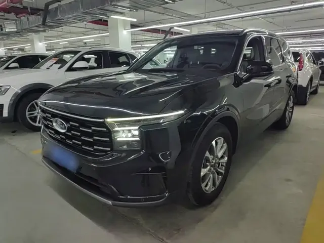 Ford Edge 2023 Edge L 2.0T EcoBoost FWD 7-Seater Luxury