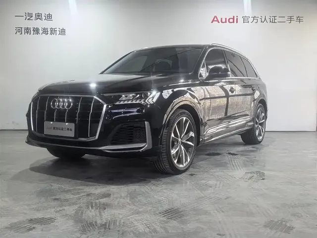 Audi Q7 2023 55 TFSI quattro S line Sport