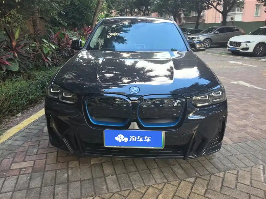 BMW iX3 2022 Innovation Leader