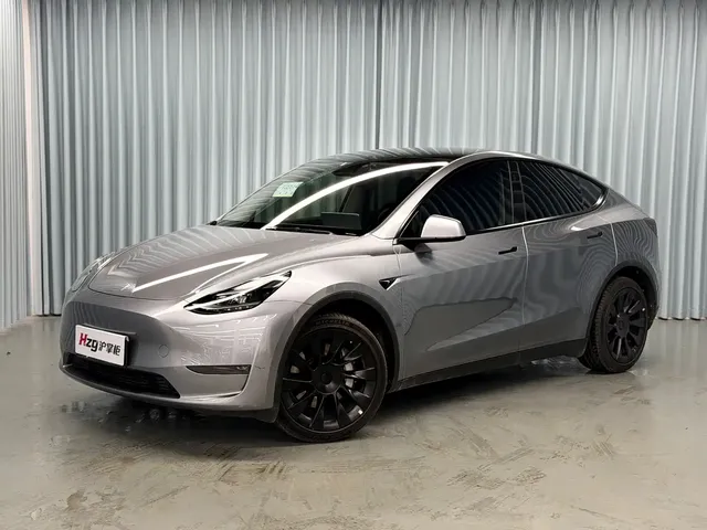 Tesla Model Y 2024 Long Range AWD