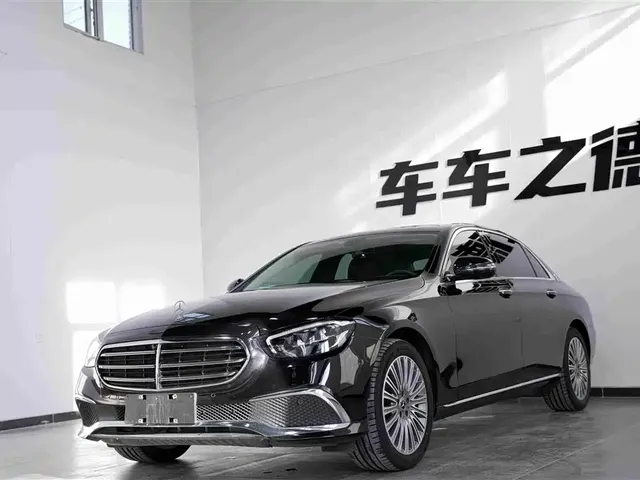 Mercedes-Benz E-Class 2023 E 300 L Fashion