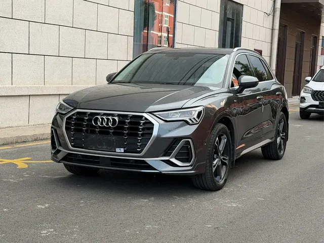 Audi Q3 2022 35 TFSI Fashion Dynamic