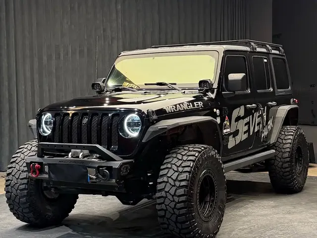 Jeep Wrangler 2019 2.0T Sahara 4-Door China VI