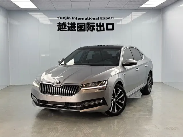 Škoda Superb 2023 Facelift TSI280 DSG Premium Edition