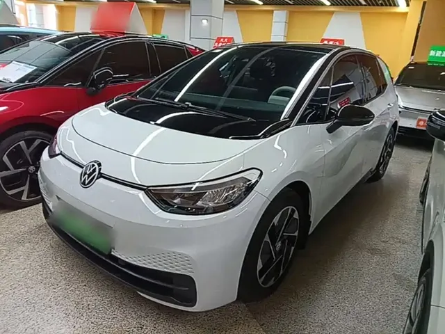 Volkswagen ID.3 2025 Smart Edition Outstanding Oxygen Version