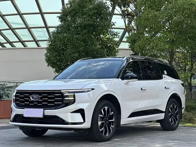 Ford Edge 2025 Edge L 2.0T EcoBoost AWD 7-seater Premium