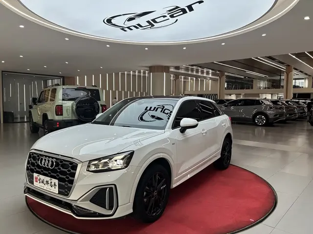Audi Q2L 2022 35 TFSI Progressive Dynamic