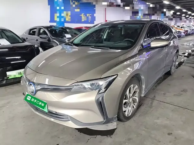 Buick Velite 6 2020 Connected Fashion PLUS