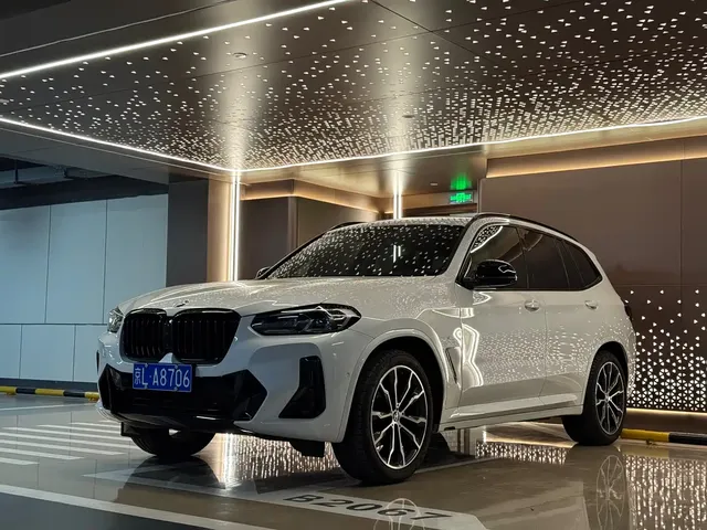 BMW X3 2023 xDrive30i Leading M Night Package