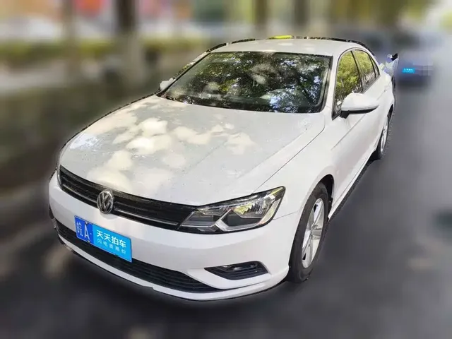 Volkswagen Lamando 2018 230TSI DSG Trend Edition