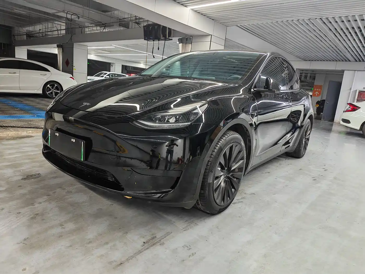Tesla Model Y 2022 Facelift Rear-Wheel Drive Version