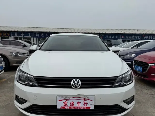 Volkswagen Lamando 2018 230TSI DSG Trend Edition