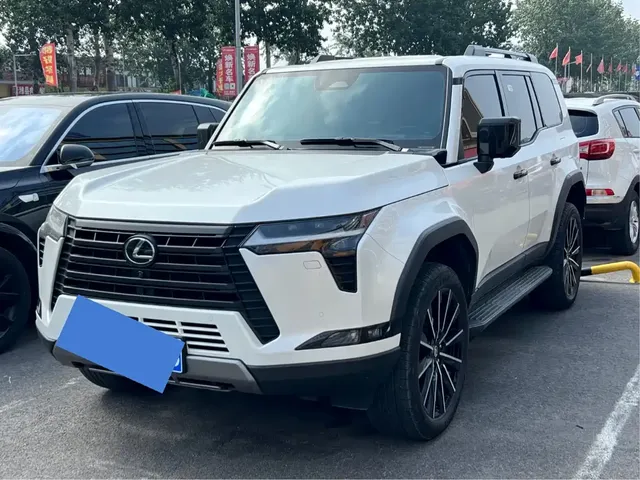 Lexus GX 2024 OVERTRAIL Summit Edition
