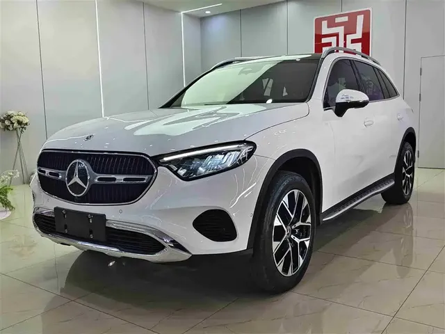 Mercedes-Benz GLC 2023 GLC 260 L 4MATIC Dynamic 7-Seater