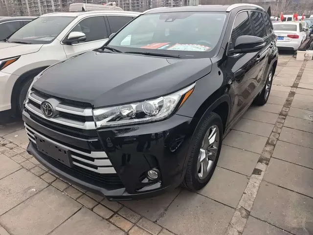 Toyota Highlander 2021 2.0T AWD Luxury 7-Seater