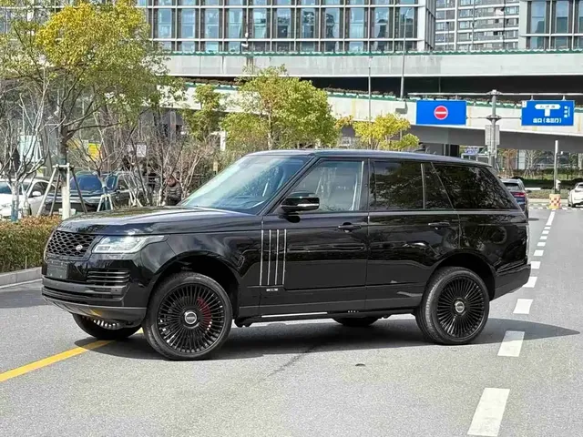Land Rover Range Rover 2021 3.0 L6 Heritage Edition