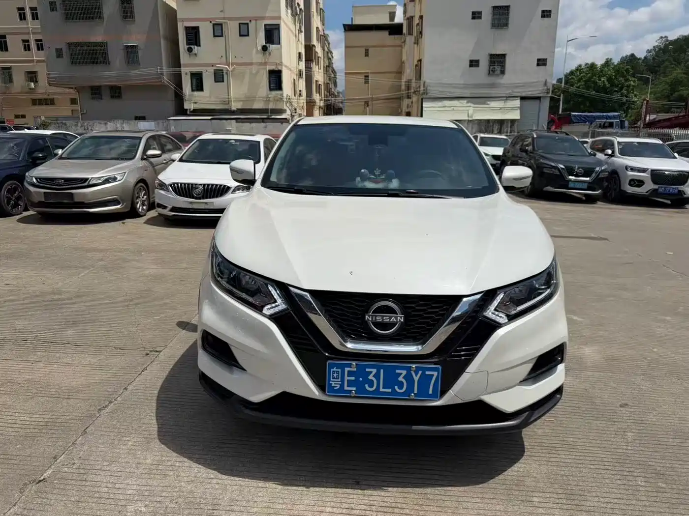 Nissan Qashqai 2023 Model Classic 2.0L CVT XV+ Premium
