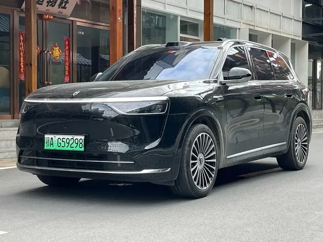 AITO Wenjie AITO M8 2025 Model Extended Range Max+ Edition 53.4kWh 6-Seater