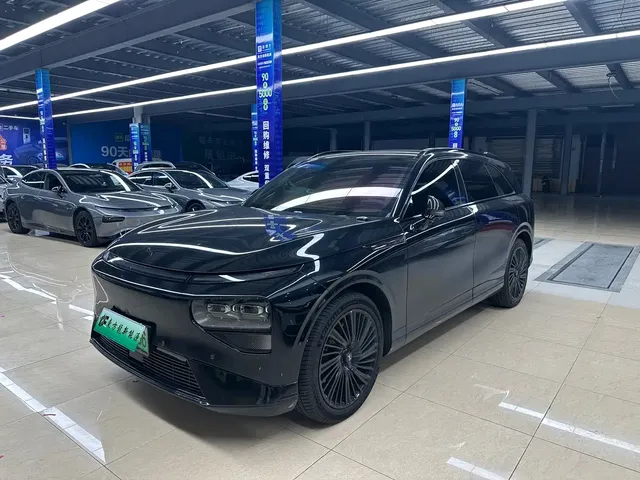 XPeng G9 2025 680 Ultra Long Range AWD Max