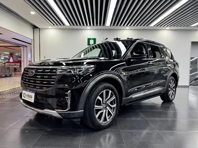 Ford Explorer 2023 EcoBoost 285 AWD Titanium Edition 6-Seater