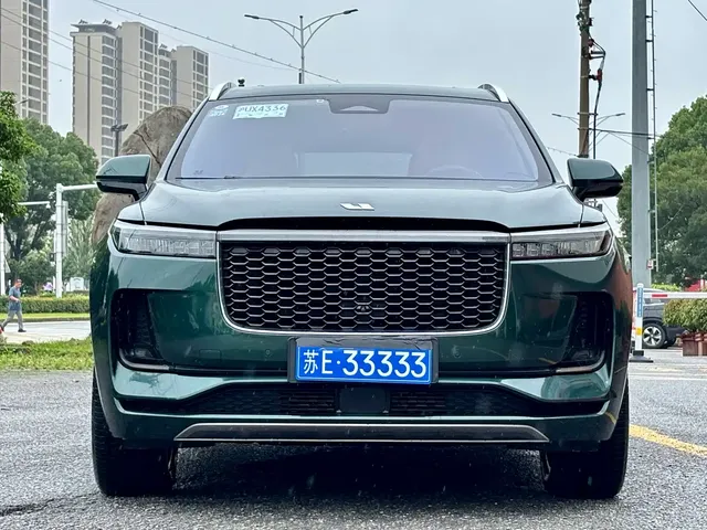 Li Auto Li ONE 2021 Extended Range 6-Seater