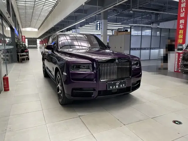 Rolls-Royce Cullinan 2024 Black Badge