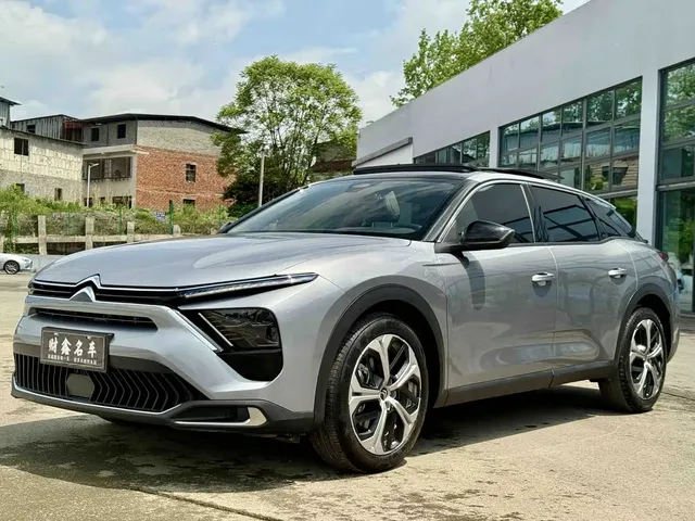 Citroën Versailles C5 X 2021 1.6T Enjoy Extraordinary