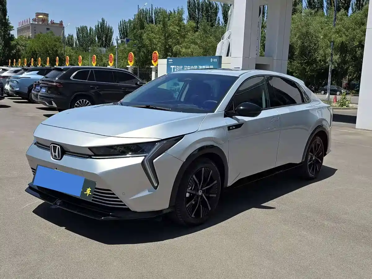 Honda Hunting Light e:NS2 2024 Sharp Light Edition