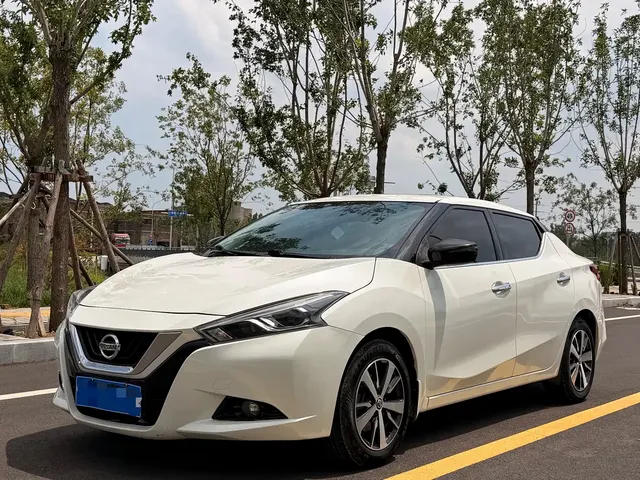 Nissan Bluebird 2016 1.6L CVT Smart Cool