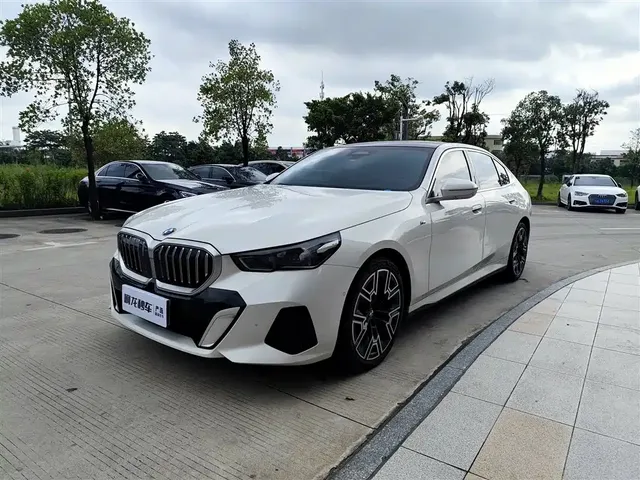BMW 5 Series 2024 530Li Premium M Sport Package
