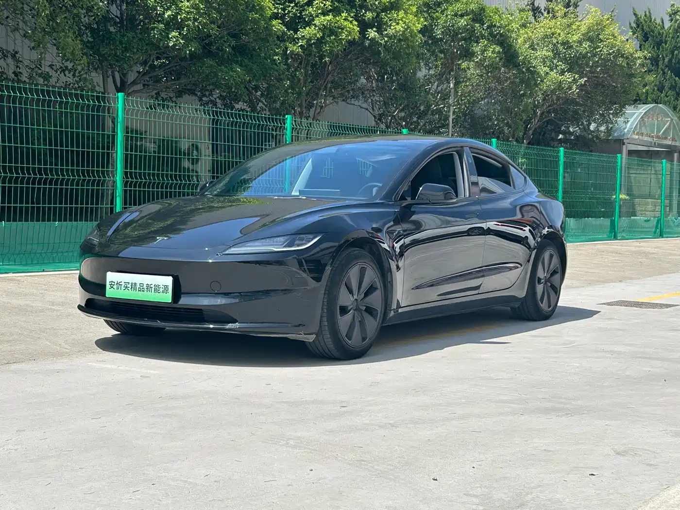 Tesla Model 3 2023 Rear-Wheel Drive