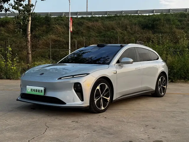 NIO ET5T 2024 75kWh Touring