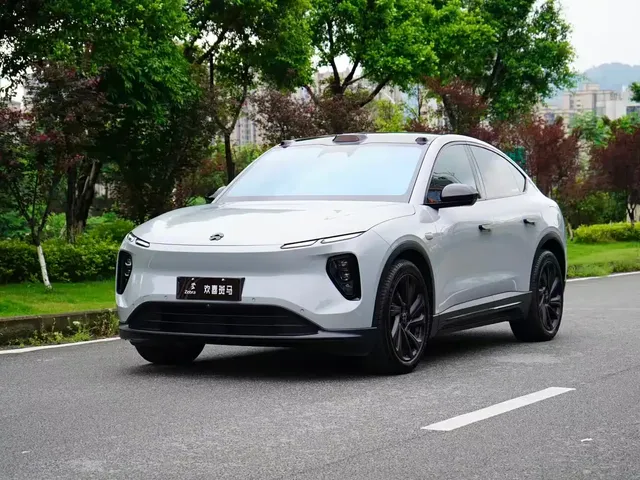 NIO EC6 2024 75kWh