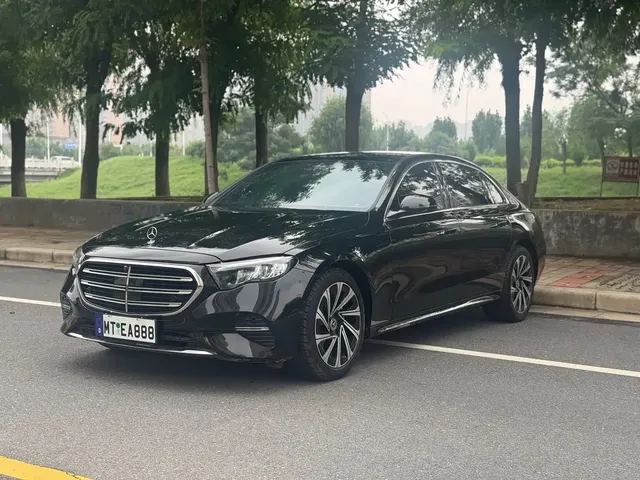 Mercedes-Benz E-Class 2025 E 300 L Luxury