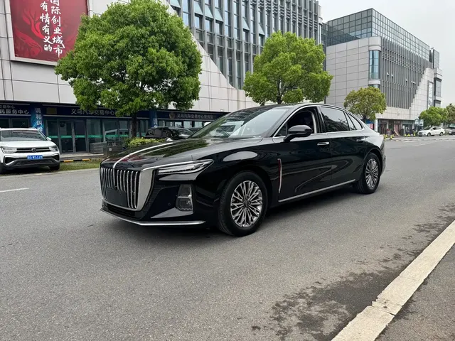 Hongqi H5 2023 1.5T DCT Smart Connect Flag Rhythm