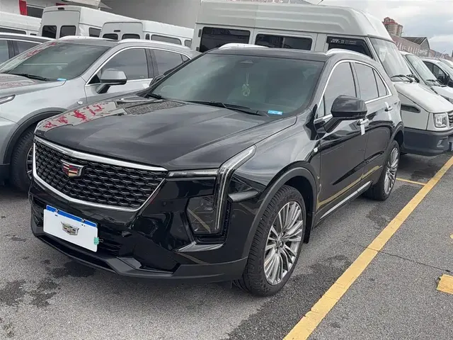 Cadillac XT4 2024 28T 2WD Premium