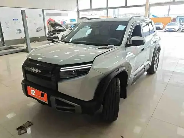 Fang Cheng Bao Titanium 3 2025 Model 501KM AWD Smart Drive Max Edition