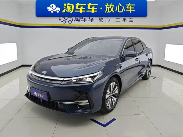 Geely Galaxy A7 2025 EM-i 150km Explorer+ Edition