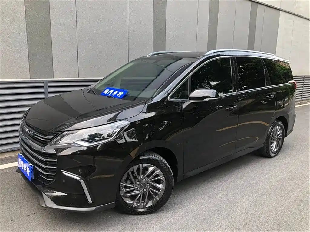 SAIC Maxus G50 2019 1.5T Automatic Luxury Edition China VI