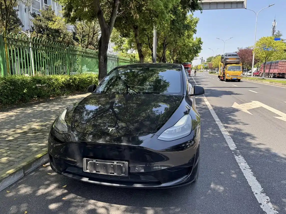 Tesla Model Y 2022 Facelift Rear-Wheel Drive Version