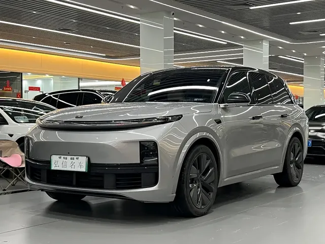 Li Auto Li L8 2023 Pro