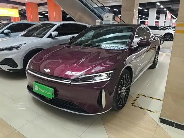 Chery Fengyun A9L 2025 Model 4WD High-performance Summit Edition
