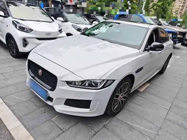 Jaguar XE 2018 2.0T 300PS AWD R-Sport Edition