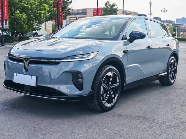 Voyah Auto Voyah Zhiyin 2024 Long Range Super Charging Edition