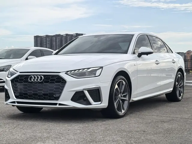 Audi A4L 2020 40 TFSI Luxury Dynamic